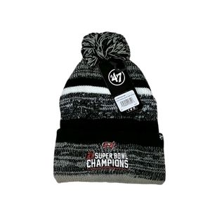 47 brand Men's Tampa Bay Buccaneers 2x Super Bowl Champions Pom Knit beanie hat